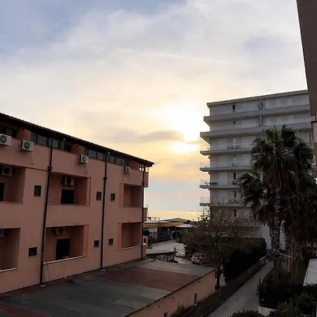 Sun *